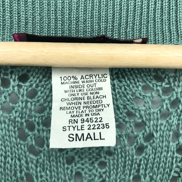 DEMANDING Sleeveless Top, Sz S - Picture 4 of 5